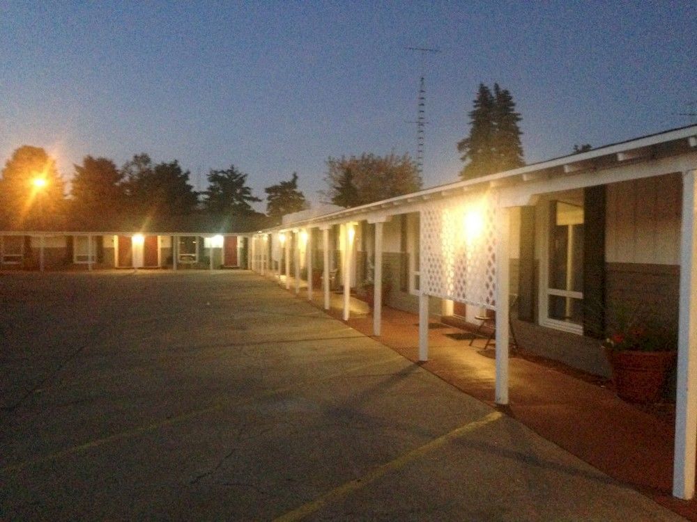 Schuyler Inn Buitenkant foto
